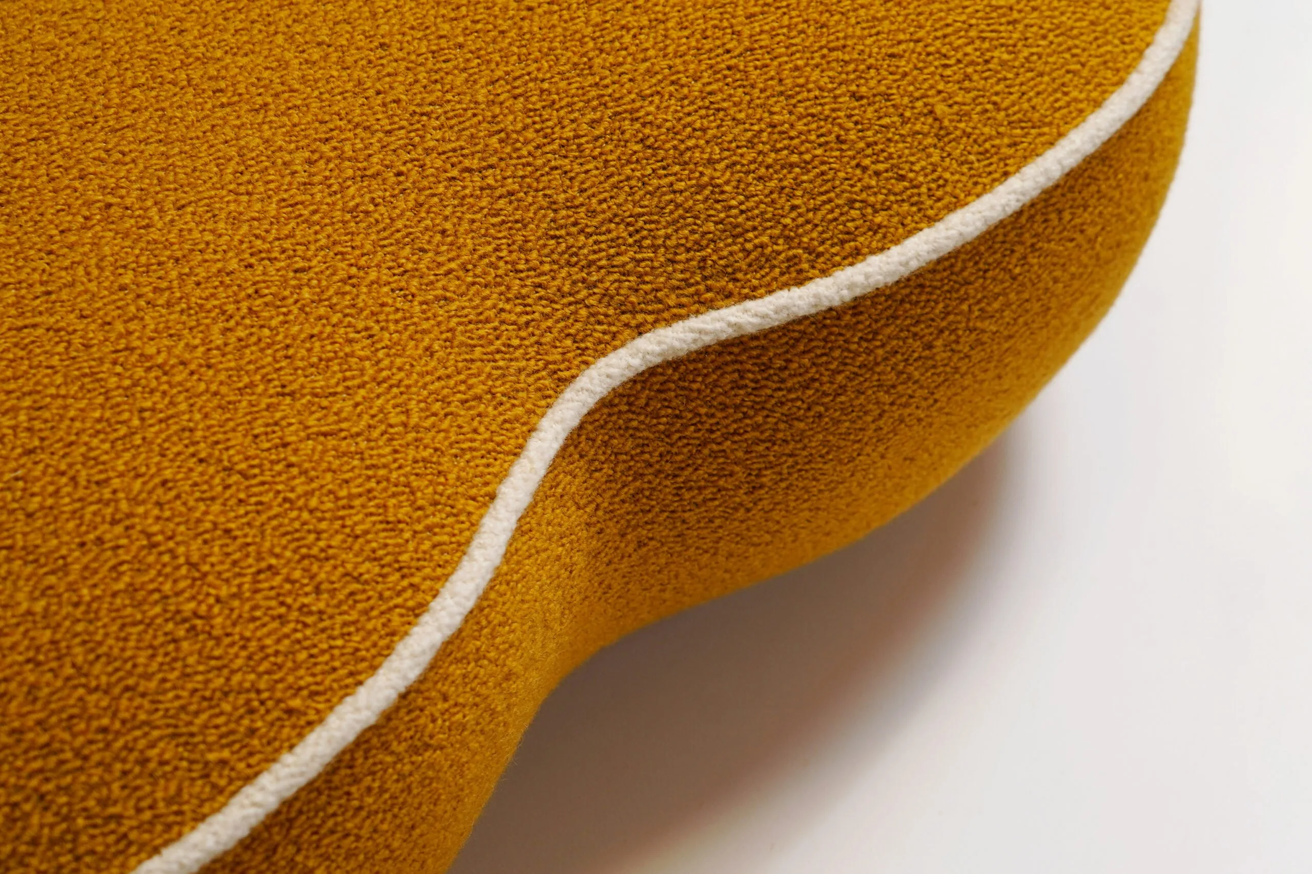 Billy Ottoman by Proisy Studio