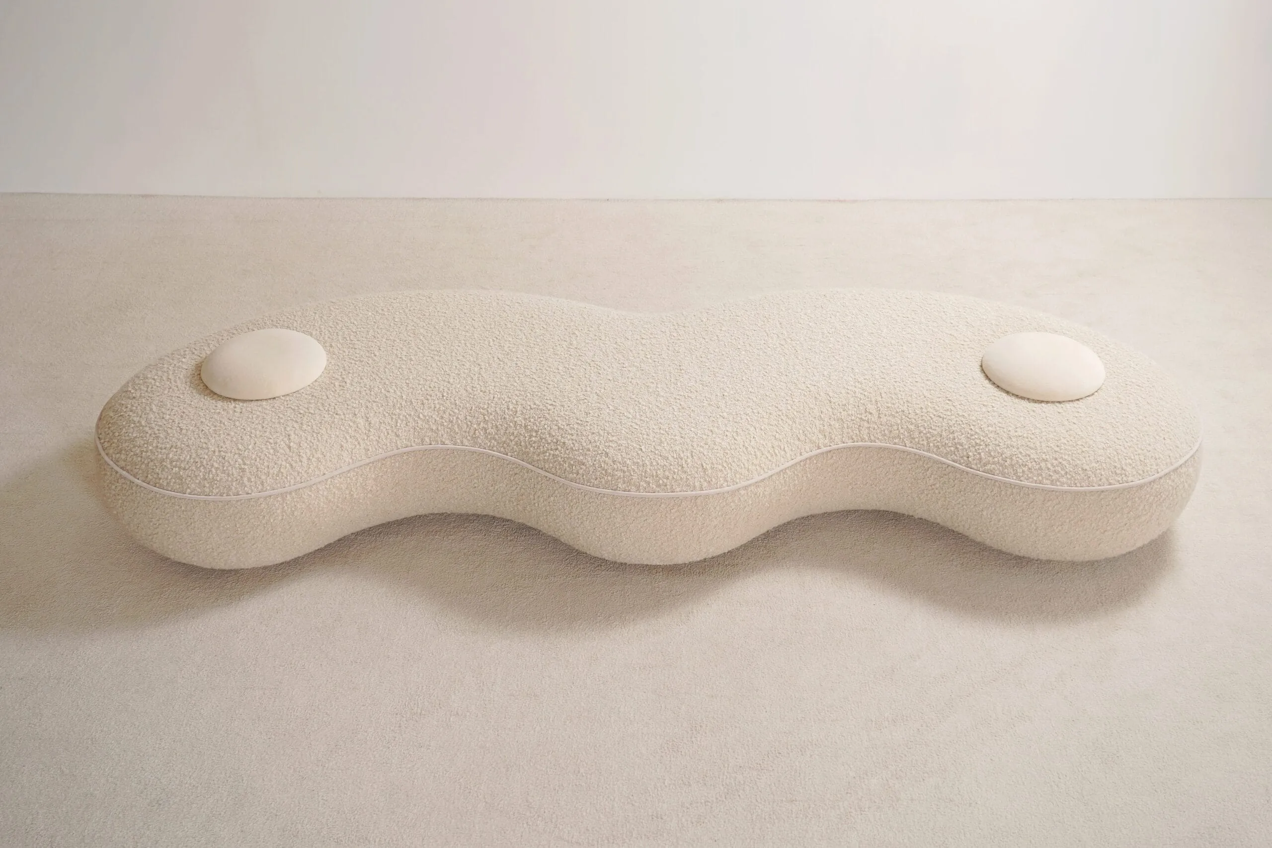 Bonnie Daybed by Proisy Steve