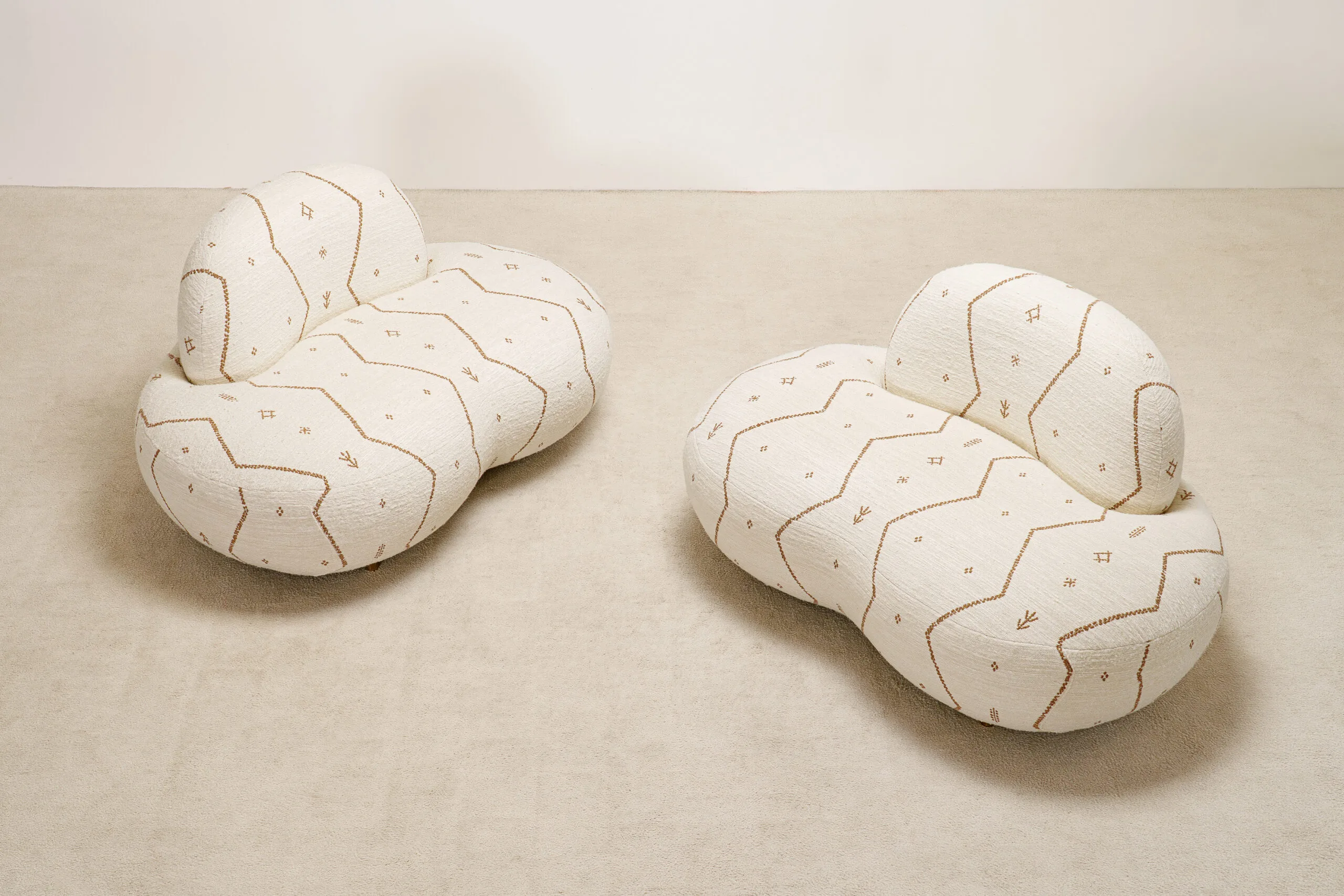Jane Lounge Chair by Proisy Studio