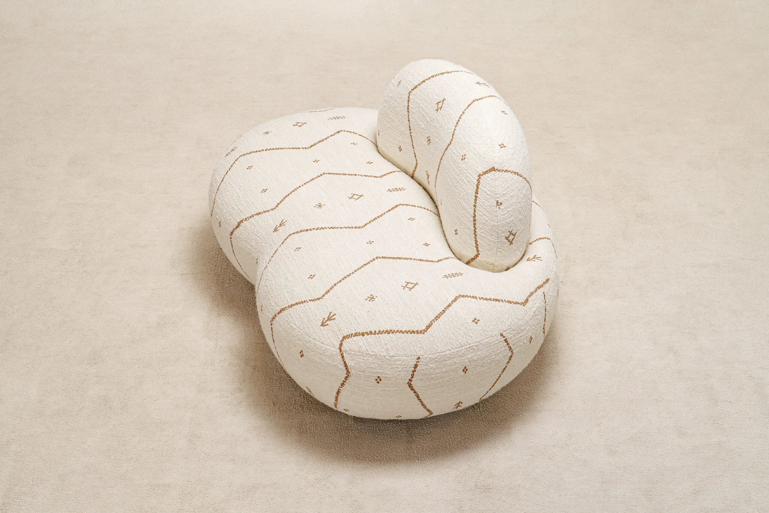 Jane Lounge Chair by Proisy Studio