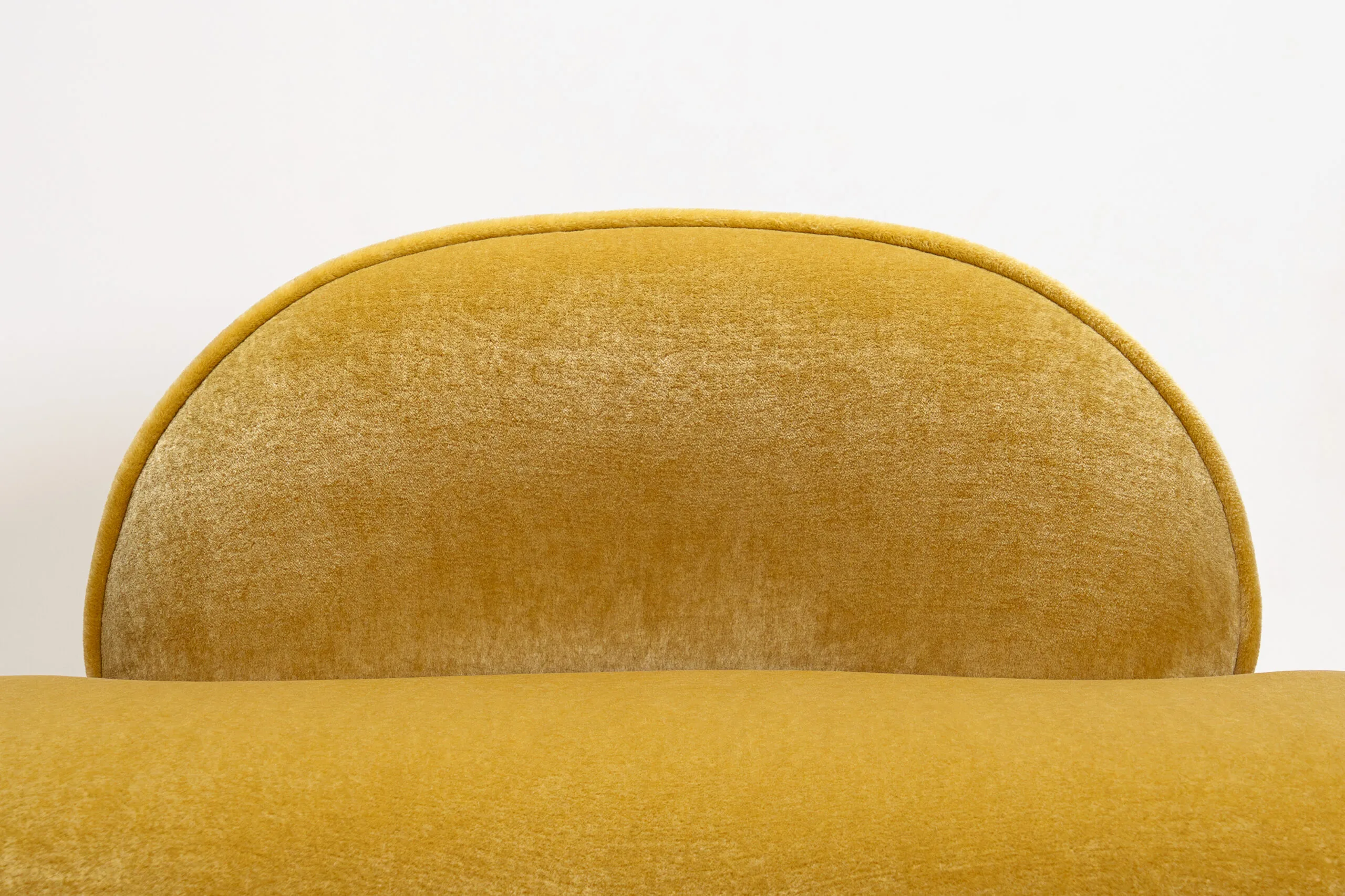 Jane Lounge Chair by Proisy Studio