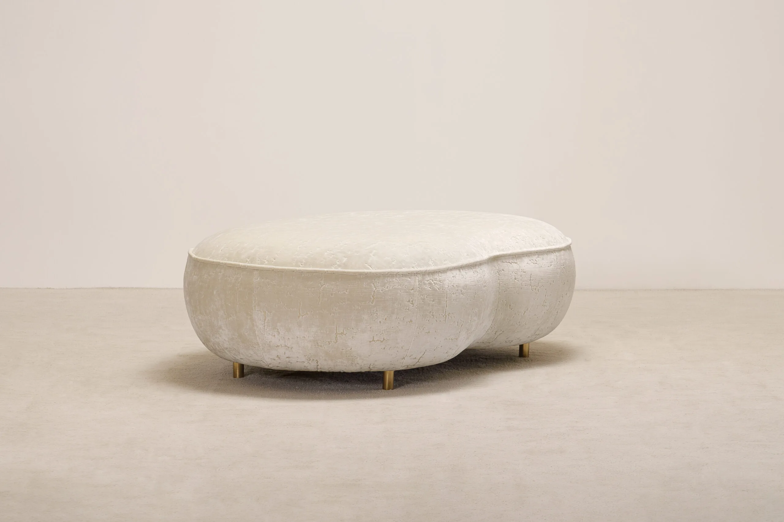 Billy Ottoman by Proisy Studio