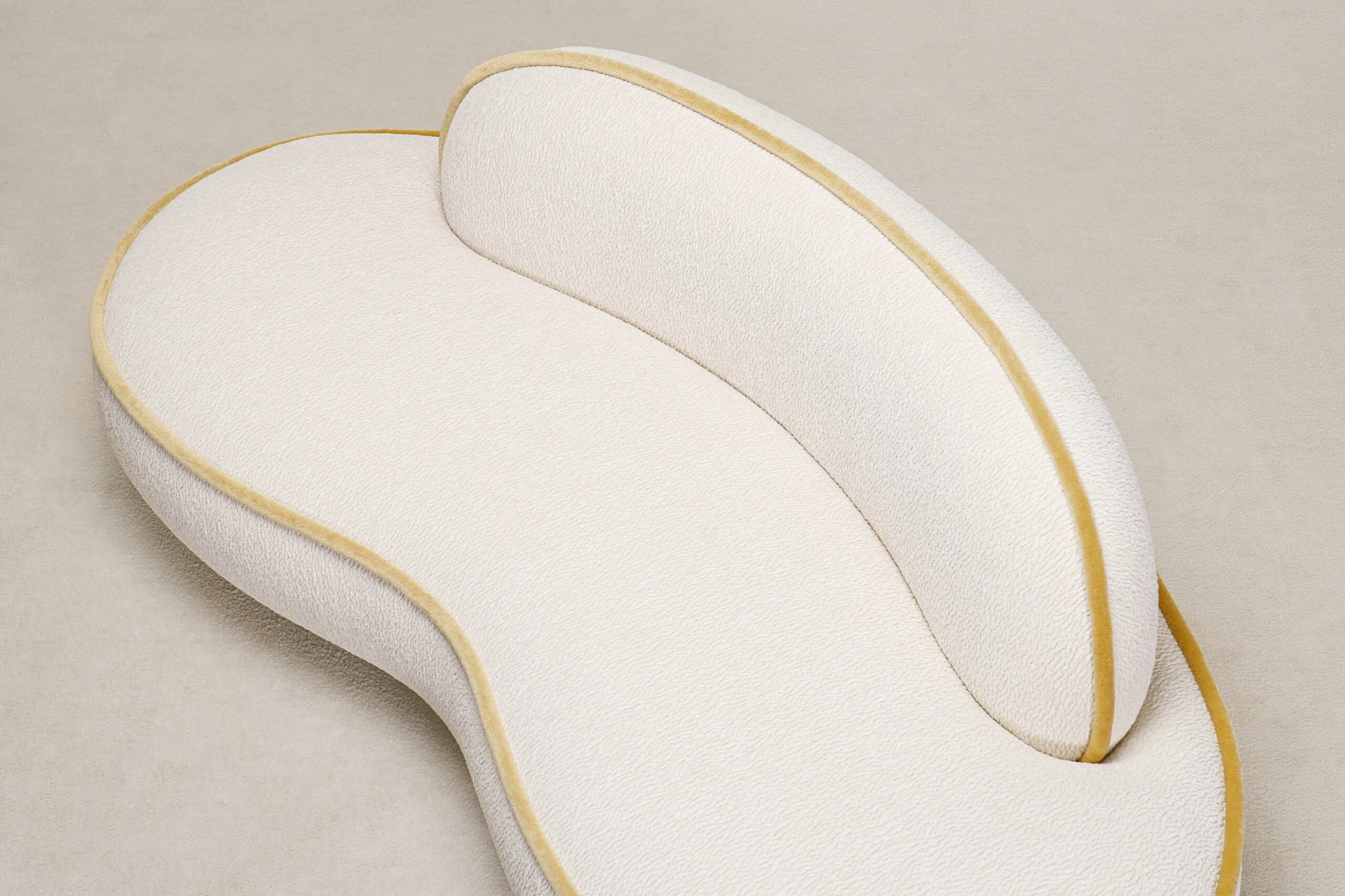 Jim Sofa S Size by Proisy Studio
